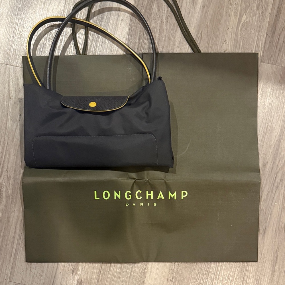 Longchamp Black and Yellow Shoulder Bag